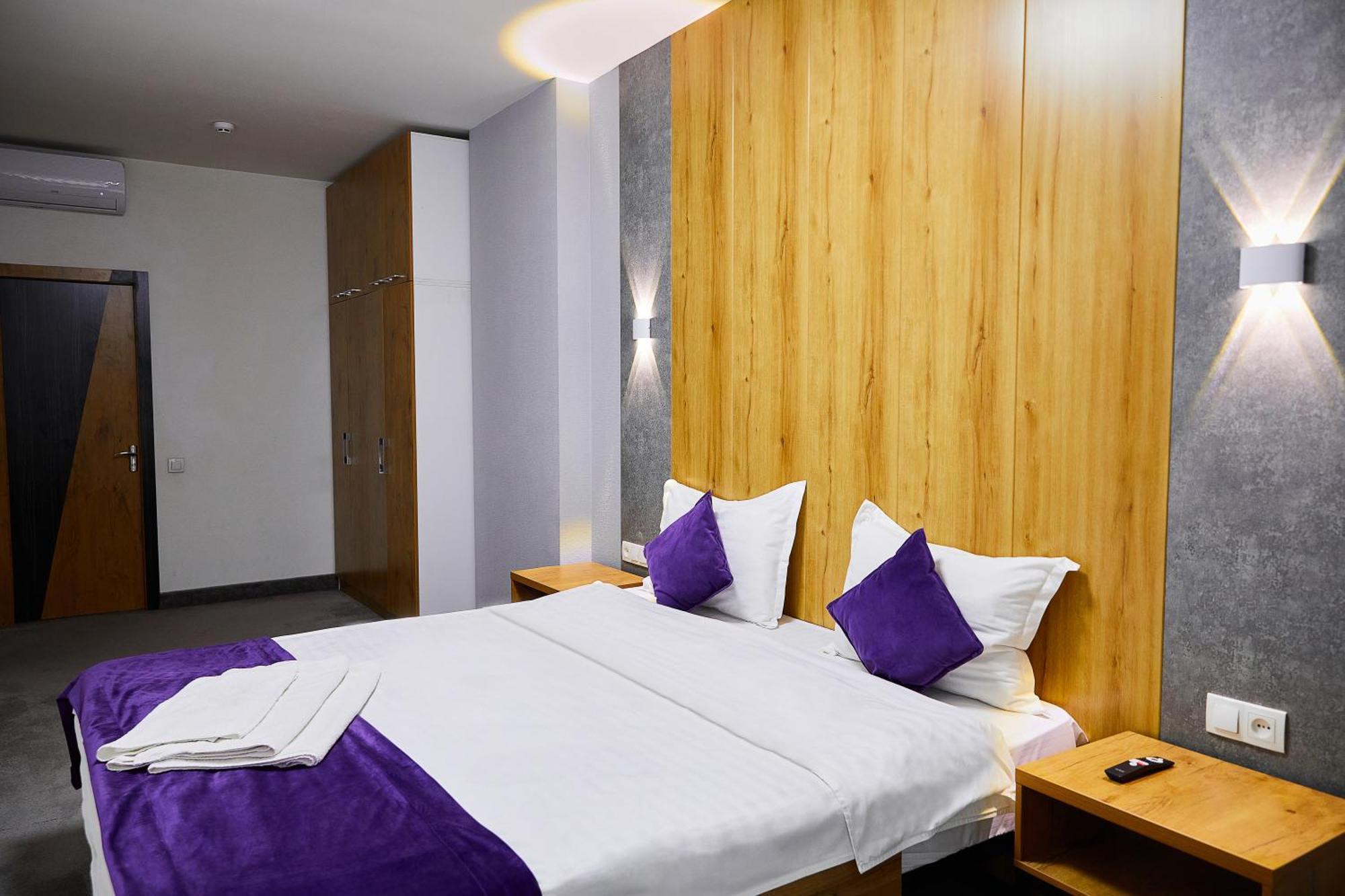 Art Plaza Hotel Ташкент Экстерьер фото