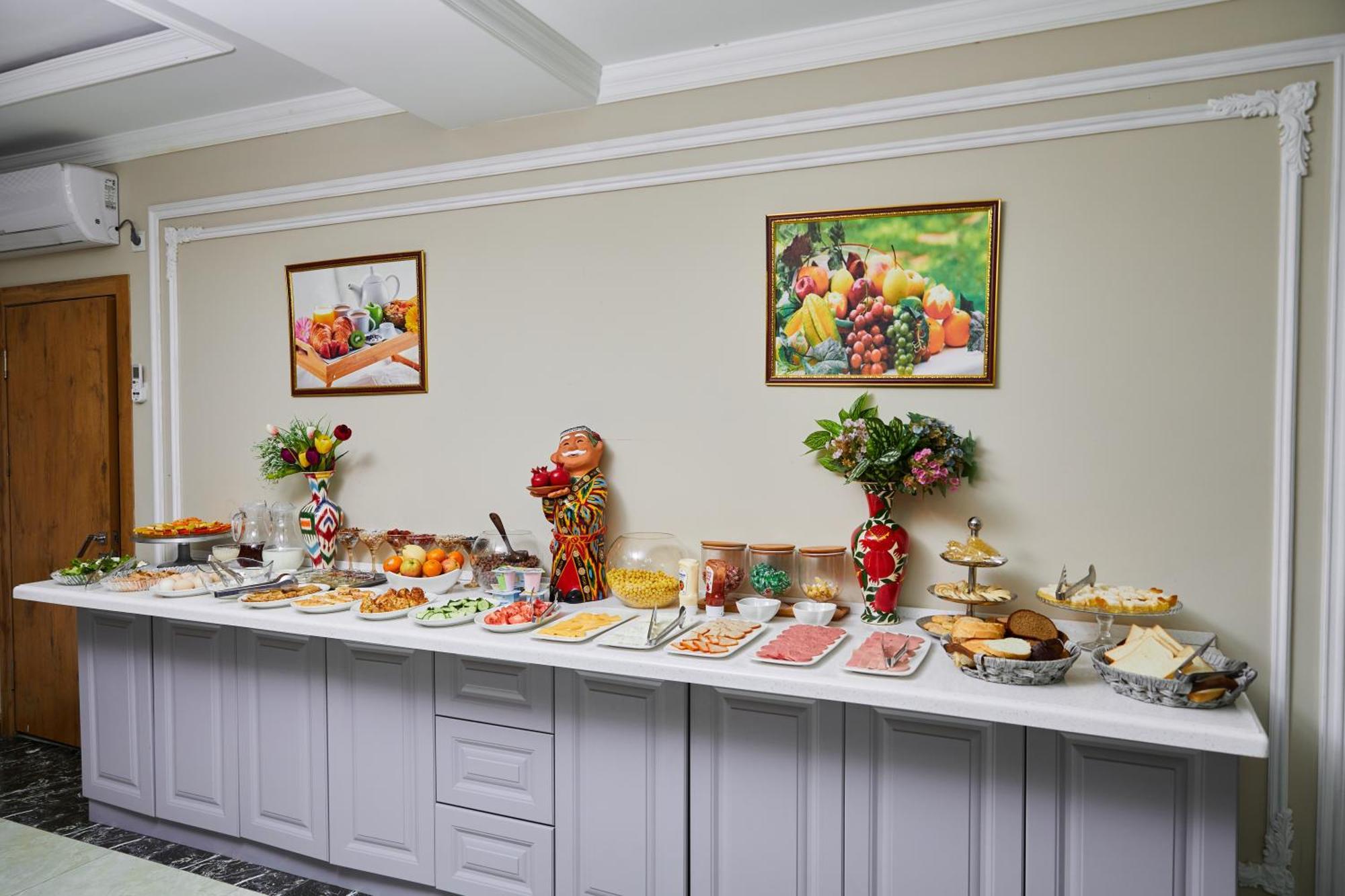 Art Plaza Hotel Ташкент Экстерьер фото
